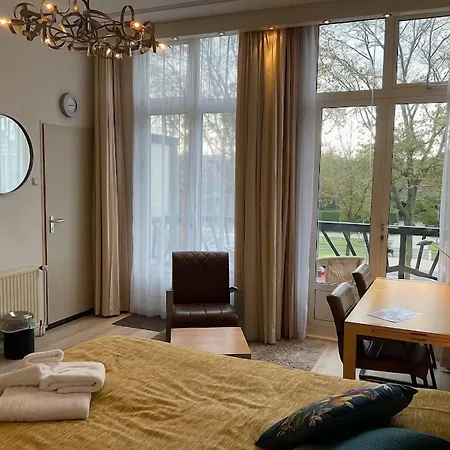 Aparthotel Plato By Hofstad 4*