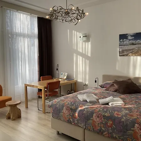 Aparthotel Plato By Hofstad 4*