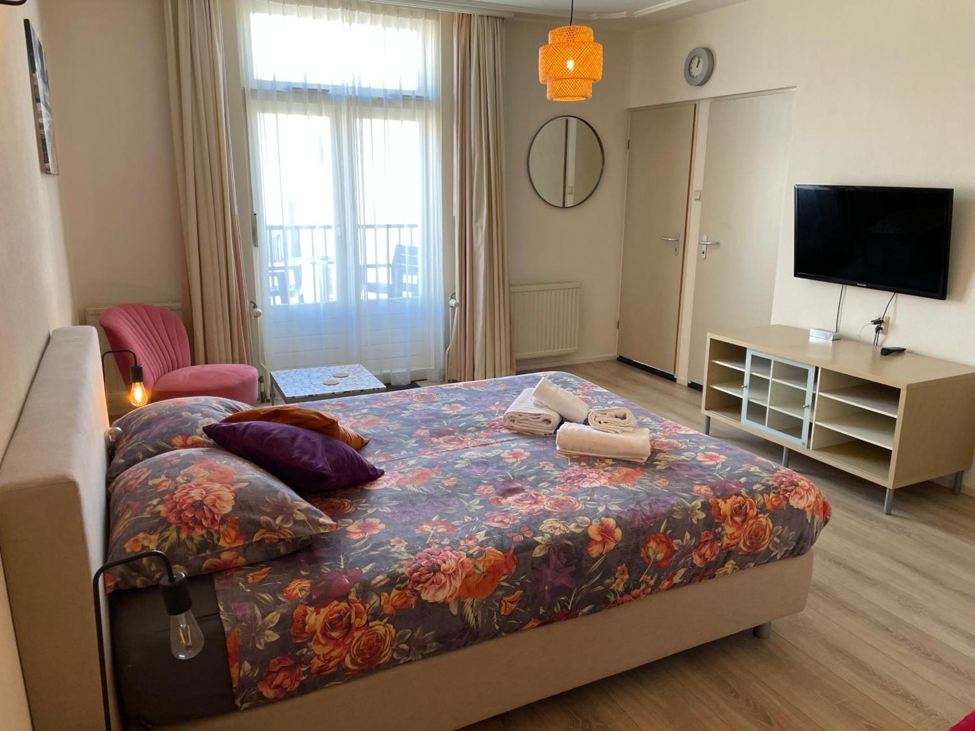 Aparthotel Plato By Hofstad Studio's 4*